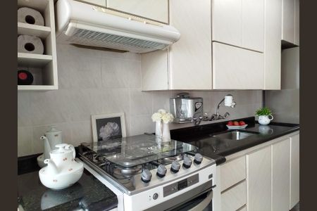 Apartamento à venda com 80m², 3 quartos e 2 vagasCozinha