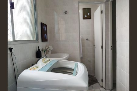 Apartamento à venda com 80m², 3 quartos e 2 vagasÁrea de Serviço