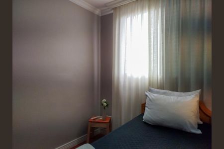 Apartamento à venda com 80m², 3 quartos e 2 vagasQuarto 2