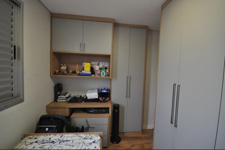 Apartamento para alugar com 73m², 3 quartos e 1 vagaQuarto 2