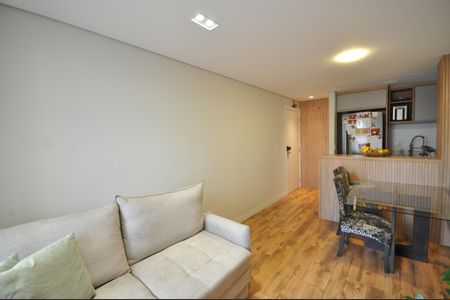 Apartamento para alugar com 73m², 3 quartos e 1 vagaSala