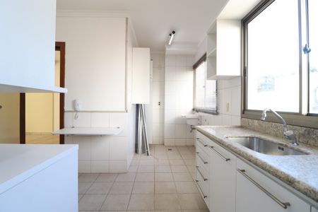 Apartamento para alugar com 72m², 4 quartos e 2 vagasCozinha