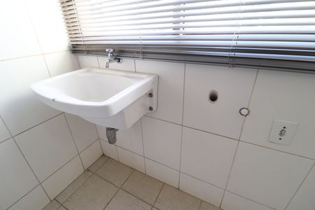 Apartamento para alugar com 72m², 4 quartos e 2 vagasCozinha e Área de Serviço