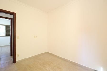 Apartamento para alugar com 72m², 4 quartos e 2 vagasQuarto 2
