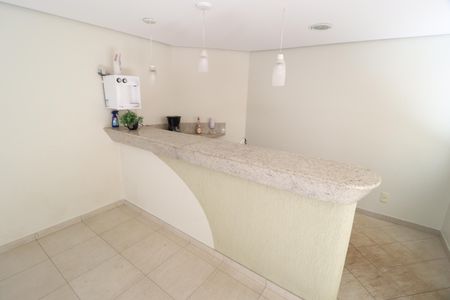 Apartamento para alugar com 72m², 4 quartos e 2 vagasÁrea comum - Salão de festas