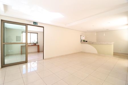 Apartamento para alugar com 72m², 4 quartos e 2 vagasÁrea comum - Salão de festas