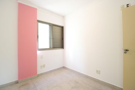 Apartamento para alugar com 72m², 4 quartos e 2 vagasQuarto 2