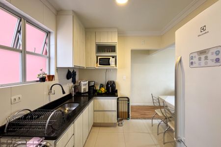 Apartamento à venda com 56m², 2 quartos e 1 vaga Apartamento à venda com 56m², 2 quartos e 1 vagaCozinha