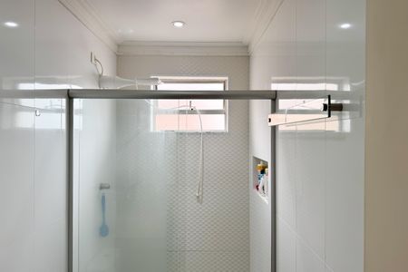 Apartamento à venda com 56m², 2 quartos e 1 vaga Apartamento à venda com 56m², 2 quartos e 1 vagaBanheiro Social