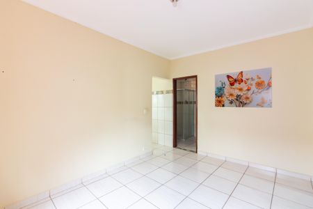 Sala  de casa para alugar com 2 quartos, 55m² em Veloso, Osasco