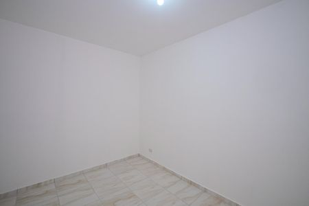 Quarto de casa para alugar com 1 quarto, 32m² em Vila Pirajussara, São Paulo