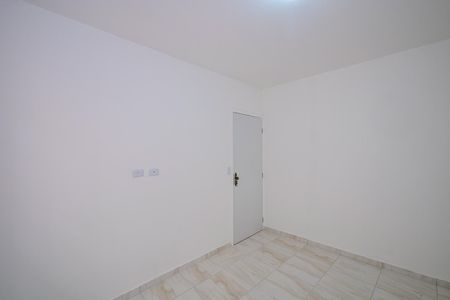 Quarto de casa para alugar com 1 quarto, 32m² em Vila Pirajussara, São Paulo