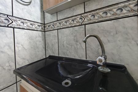 Apartamento à venda com 58m², 2 quartos e 1 vaga Apartamento à venda com 58m², 2 quartos e 1 vagaBanheiro