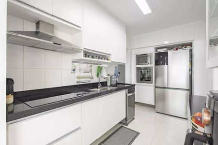 Apartamento à venda com 130m², 4 quartos e 2 vagas