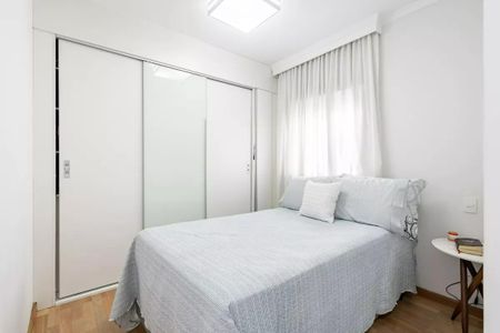 Apartamento à venda com 130m², 4 quartos e 2 vagas