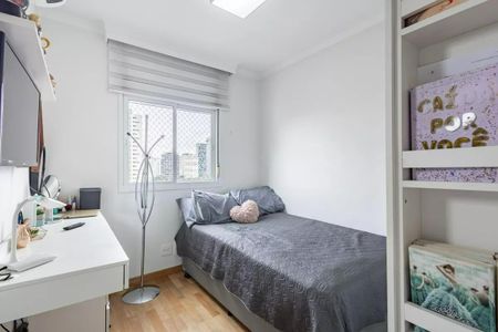 Apartamento à venda com 130m², 4 quartos e 2 vagas