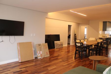 Sala de apartamento à venda com 2 quartos, 140m² em Vila Mariana, São Paulo