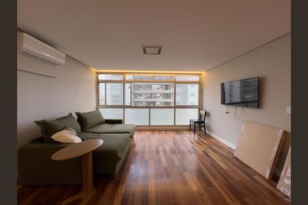 Apartamento à venda com 140m², 2 quartos e 2 vagas Apartamento à venda com 140m², 2 quartos e 2 vagasSala