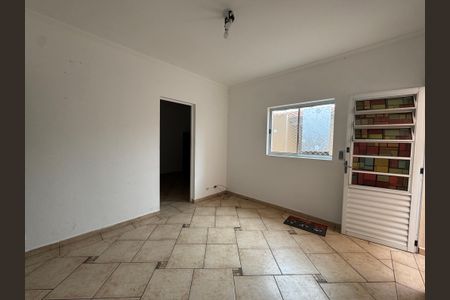 Casa para alugar com 90m², 2 quartos e sem vagaSala