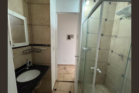 Banheiro de casa para alugar com 2 quartos, 90m² em Vila Campesina, Osasco