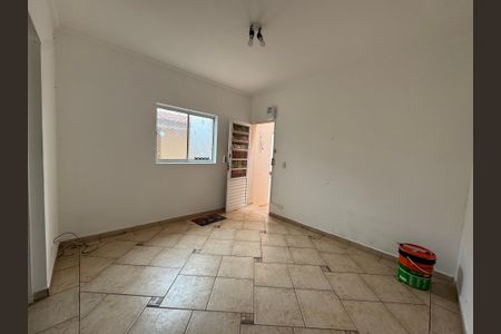 Casa para alugar com 90m², 2 quartos e sem vagaSala