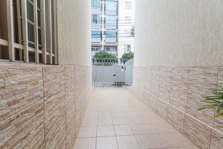 Apartamento para alugar com 75m², 2 quartos e 1 vagaHall de entrada