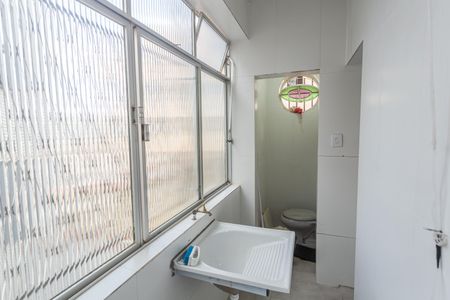 Apartamento para alugar com 75m², 2 quartos e 1 vagaÁrea de Serviço