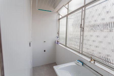 Apartamento para alugar com 75m², 2 quartos e 1 vagaÁrea de Serviço