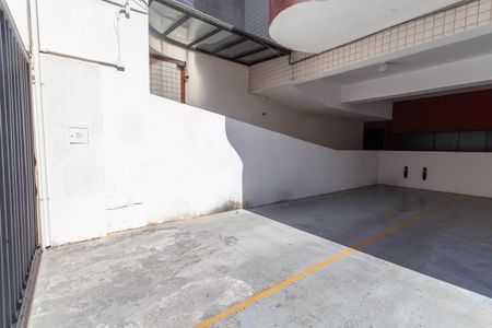 Apartamento à venda com 130m², 2 quartos e 2 vagas Apartamento à venda com 130m², 2 quartos e 2 vagasGaragem