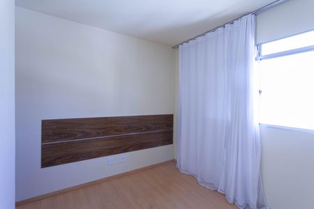 Apartamento à venda com 130m², 2 quartos e 2 vagas Apartamento à venda com 130m², 2 quartos e 2 vagasSuíte