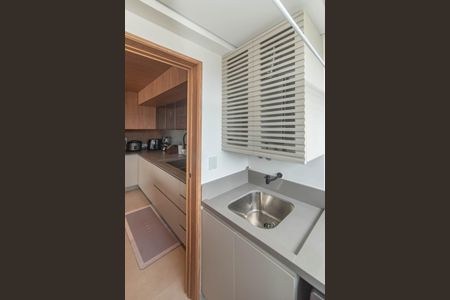 Apartamento para alugar com 90m², 2 quartos e 2 vagasLavanderia