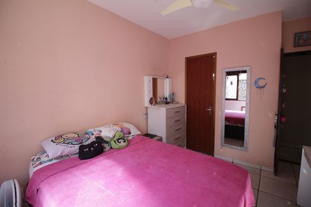 Casa à venda com 125m², 4 quartos e 3 vagasSuíte 2