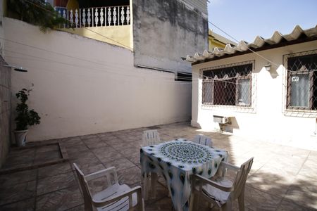 Casa à venda com 125m², 4 quartos e 3 vagasQuintal