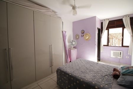 Casa à venda com 125m², 4 quartos e 3 vagasSuíte 3