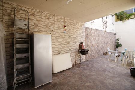 Casa à venda com 125m², 4 quartos e 3 vagasQuintal