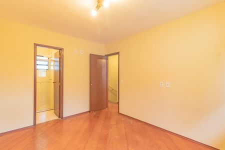 Casa de condomínio à venda com 100m², 3 quartos e 2 vagas