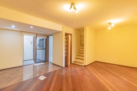 Casa de Condomínio à venda com 3 quartos, 100m² em Vila da Saúde, São Paulo