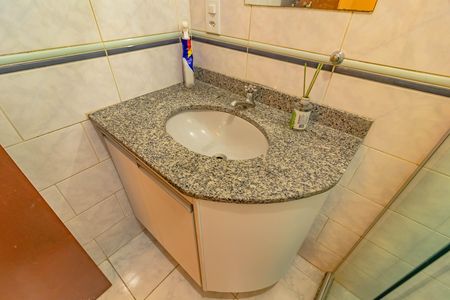 Casa de condomínio à venda com 100m², 3 quartos e 2 vagas