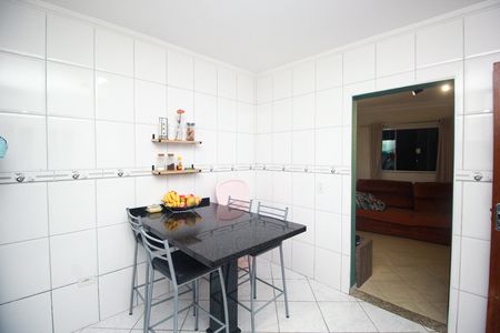 Casa à venda com 72m², 2 quartos e 1 vaga Casa à venda com 72m², 2 quartos e 1 vagaCozinha