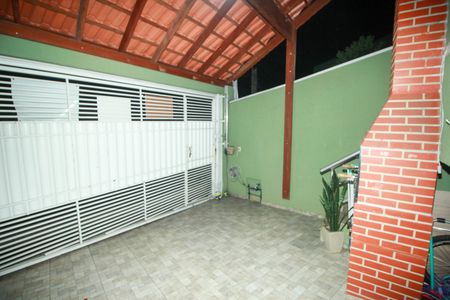 Casa à venda com 72m², 2 quartos e 1 vaga Casa à venda com 72m², 2 quartos e 1 vagaChurrasqueira/Garagem