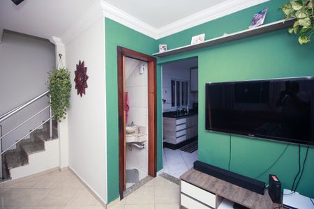 Casa à venda com 72m², 2 quartos e 1 vaga Casa à venda com 72m², 2 quartos e 1 vagaSala
