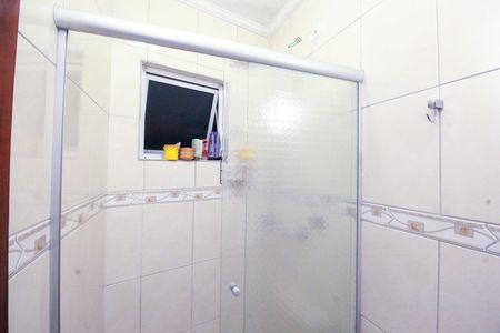 Casa à venda com 72m², 2 quartos e 1 vaga Casa à venda com 72m², 2 quartos e 1 vagaBanheiro da Suíte 1