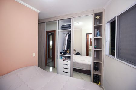 Casa à venda com 72m², 2 quartos e 1 vaga Casa à venda com 72m², 2 quartos e 1 vagaSuíte 1