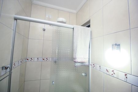 Casa à venda com 72m², 2 quartos e 1 vaga Casa à venda com 72m², 2 quartos e 1 vagaBanheiro da Suíte 2