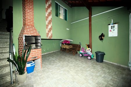 Casa à venda com 72m², 2 quartos e 1 vaga Casa à venda com 72m², 2 quartos e 1 vagaChurrasqueira/Garagem