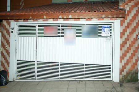 Casa à venda com 72m², 2 quartos e 1 vaga Casa à venda com 72m², 2 quartos e 1 vagaPlaca instalada em 08/05/2026 com o código XRHX-211
