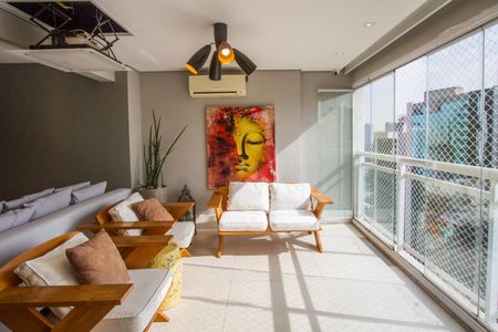 Apartamento à venda com 107m², 2 quartos e 2 vagas