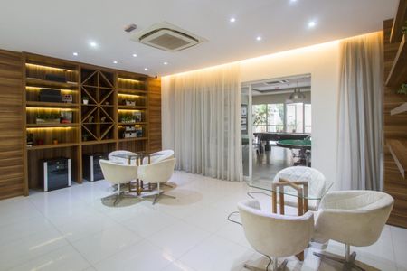 Apartamento à venda com 107m², 2 quartos e 2 vagas