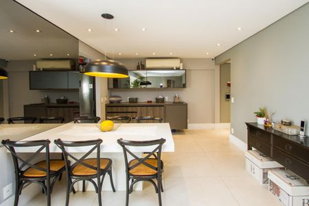 Apartamento à venda com 107m², 2 quartos e 2 vagas