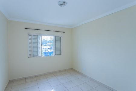 Quarto 2 de casa para alugar com 2 quartos, 100m² em Jardim Regina, São Paulo